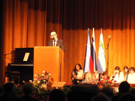 Predsednik Republike Slovenije Borut Pahor na prireditvi ob mednarodnem dnevu maternega jezika na Razkrižju 13